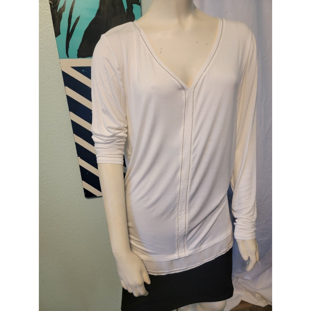 White House Black Market Long Sleeve Silver Bead Trim Blouse‎ Long Length Large